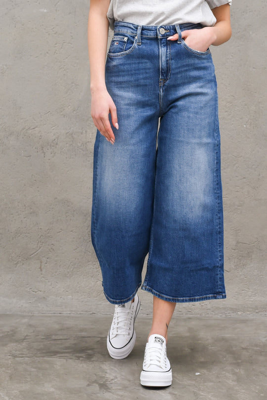 Meg Ultra Hr Wide Le - Amesw Mb Com