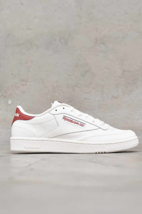 Club C 85 - Chalk Red