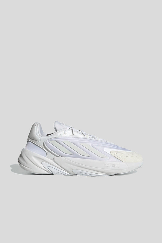 Ozelia - White