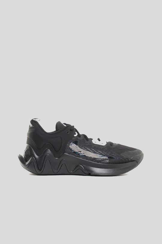 Giannis Immortality 2 - Black Black Wolf Grey White