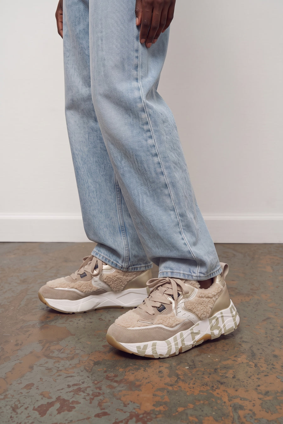 Club 105 Suede Teddy - Light Brown Platinum