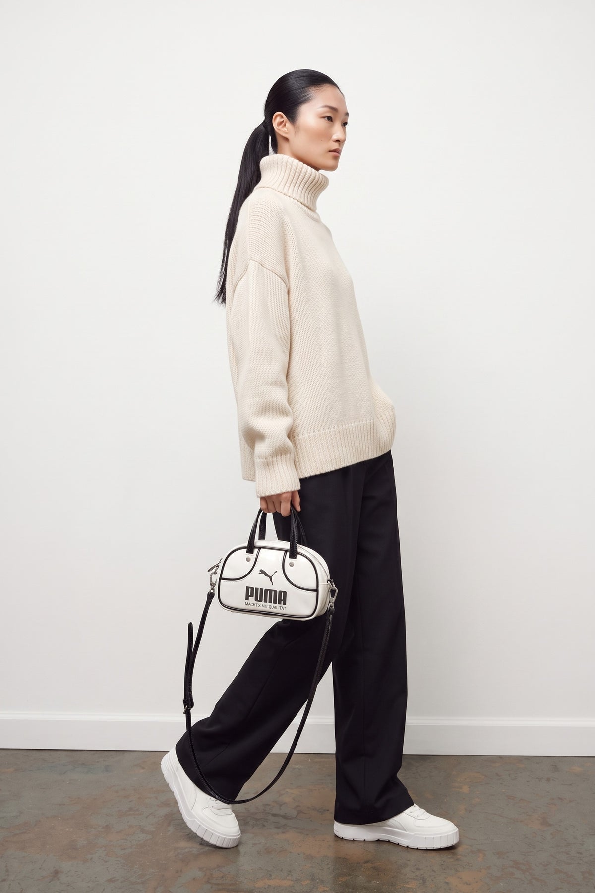 1976 micro grip bag -  white  black — 1