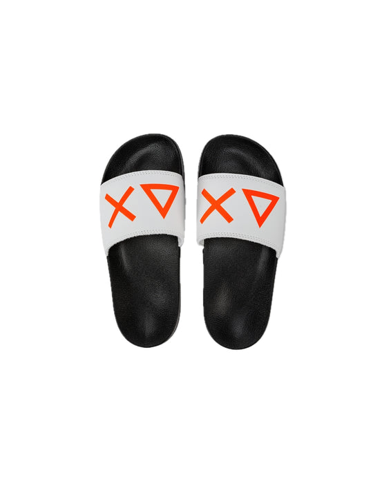 Slippers Beach - Nero Bianco