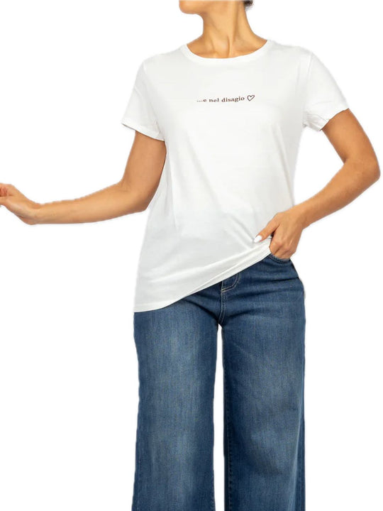 T-shirt Ricamo ..e nel disagio