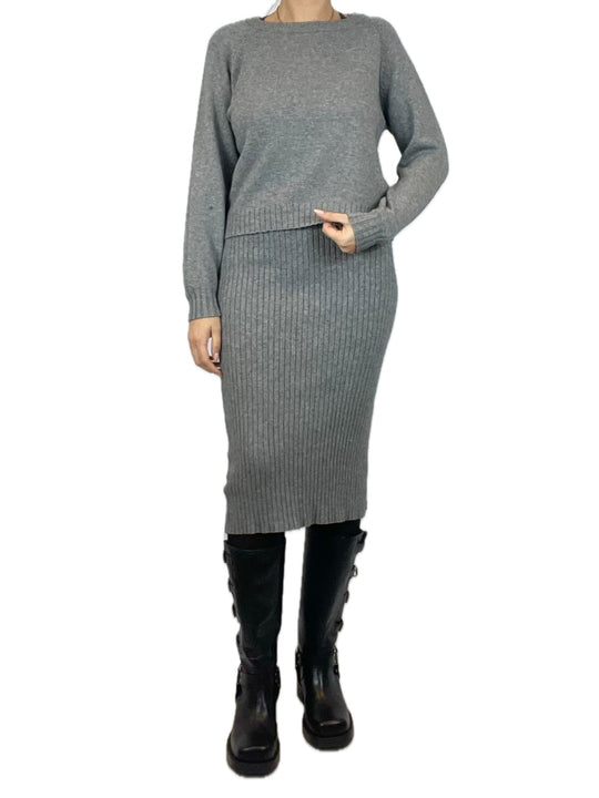 Abito + Maglia - Grigio