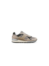 Shadow 5000 - Grey