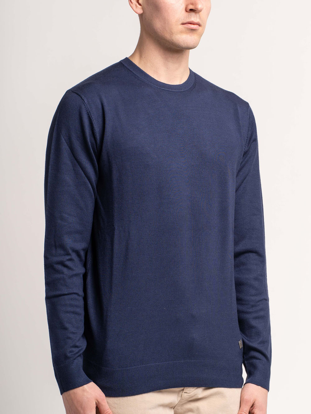 Viscose Crew Neck - Cobalt — 2