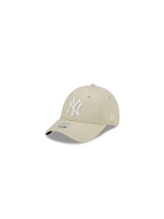 Cappellino 9FORTY Regolabile New York Yankees League Essential - Beige Chiaro