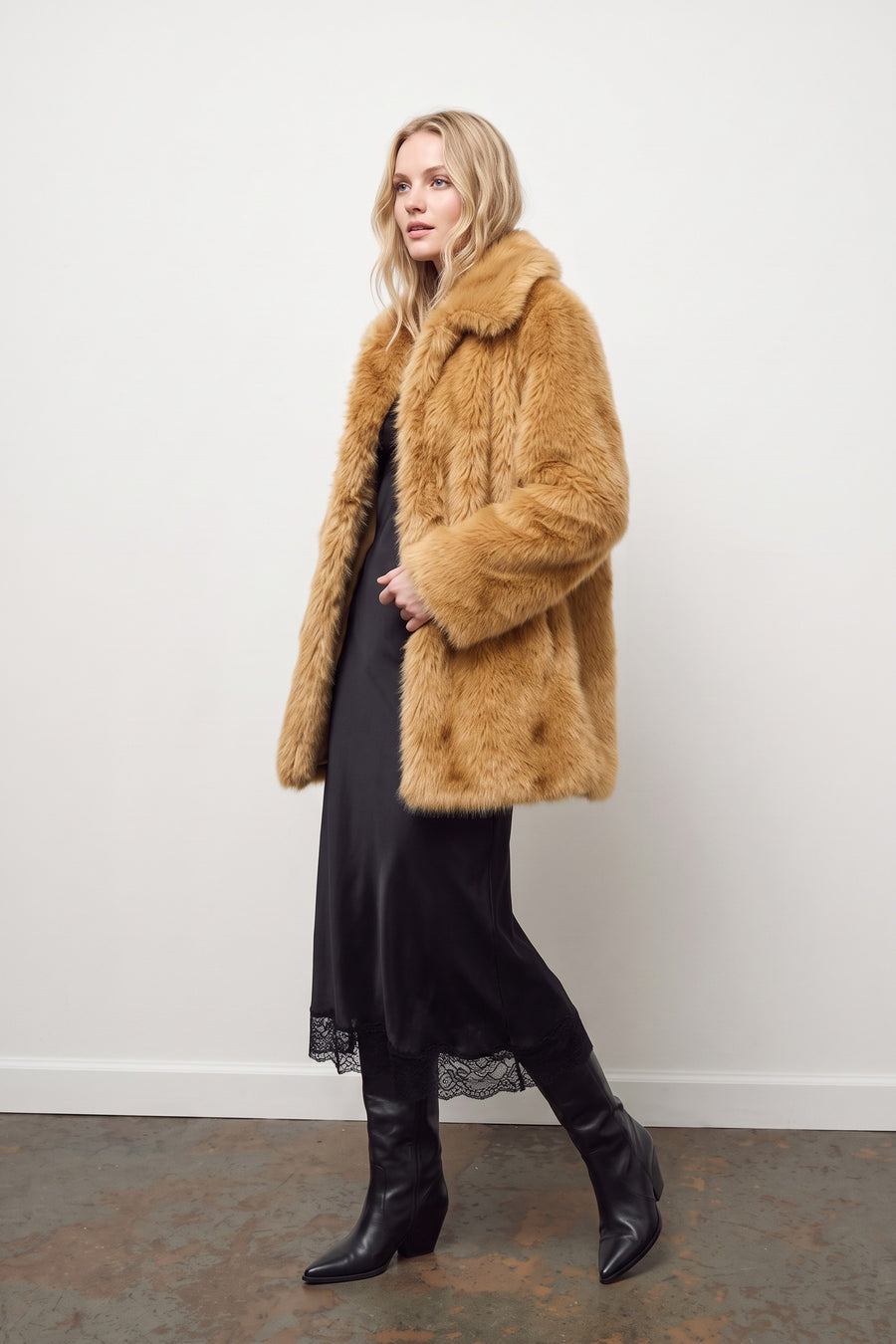 Cappotto da donna - Pelliccia maculata color marrone chiaro