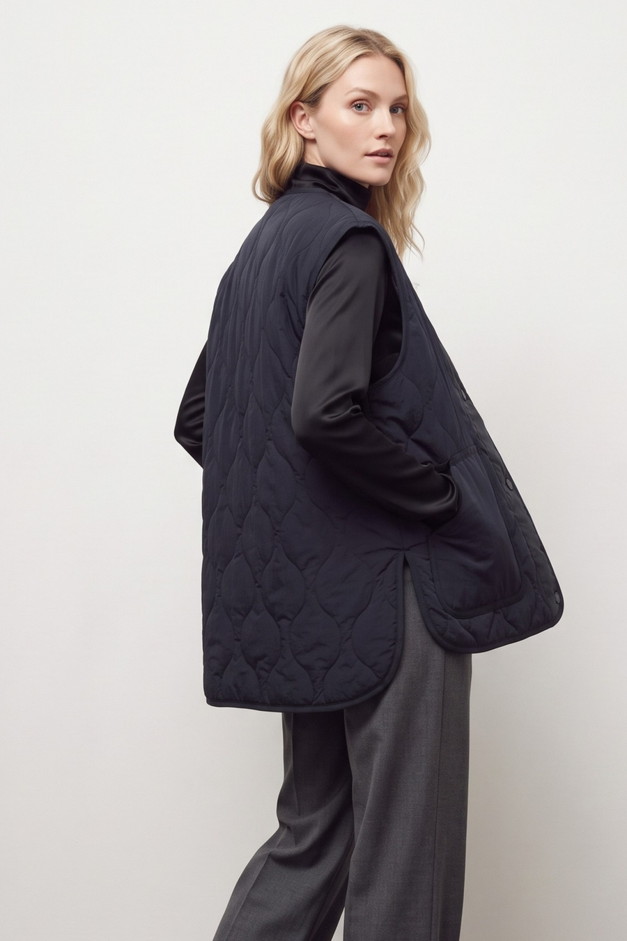 Quilted Vest - Dark Night