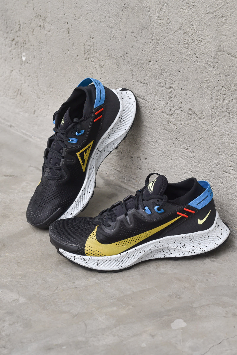Nike Pegasus Trail Black/dark Sulfur/off Noir Multicolore Uomo