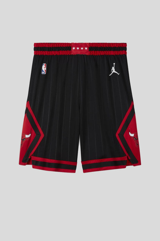 Short Chicago Bulls