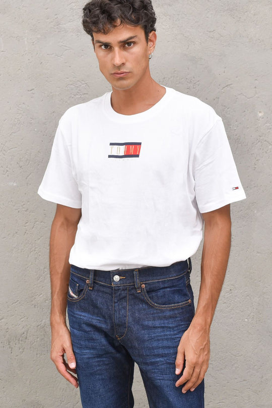 Tjm Vintage Flag Print Tee - Off White