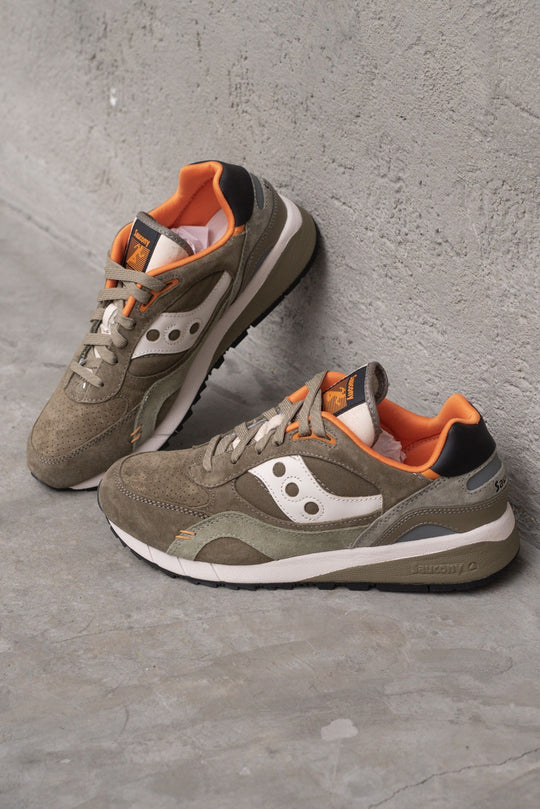 Shadow 6000 - Olive/Orange