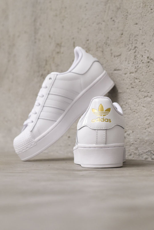 Superstar Bold W