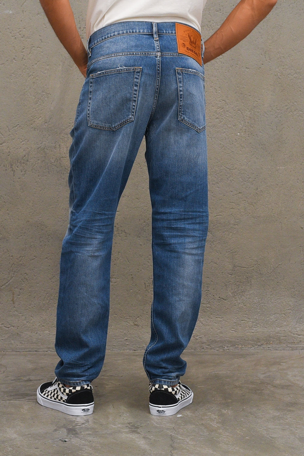 D-Finning L.32 Trousers — 3