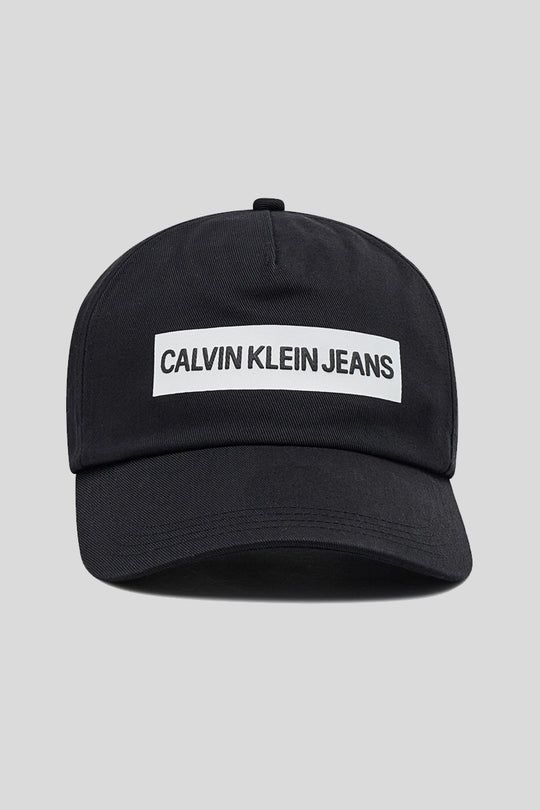 Cap Institutional - Black