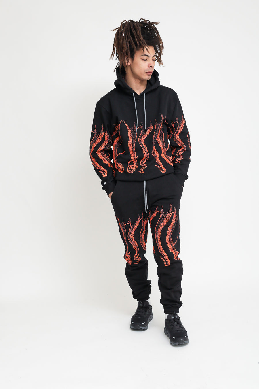 Octopus Outline Sweatpant - Black — 2