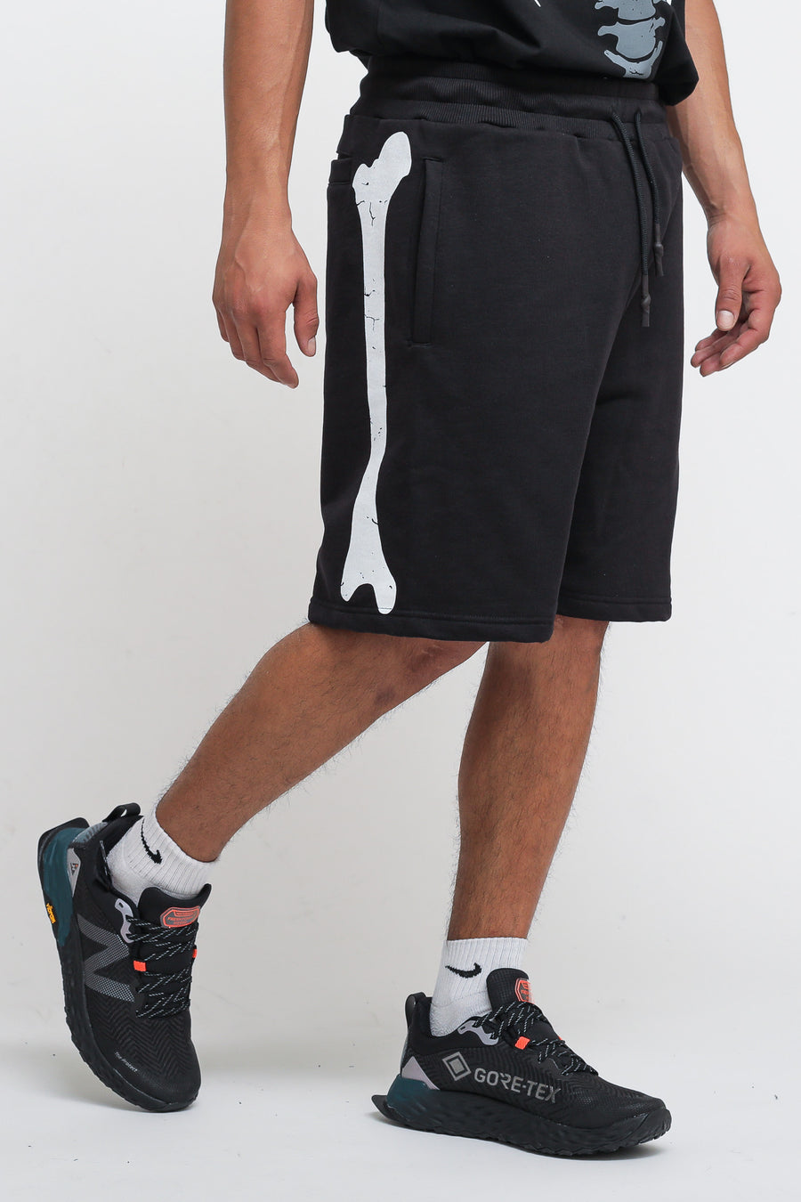 Shorts con scheletro bianco - nero
