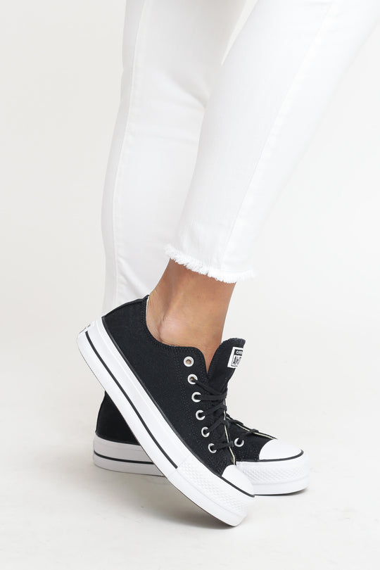 Chuck Taylor All Star Platform Canvas Low Top - Black