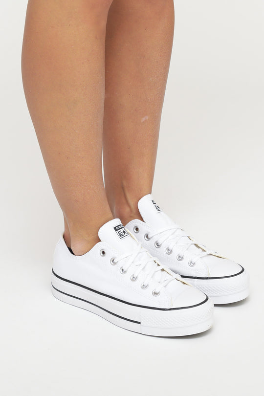 Chuck Taylor All Star Platform Canvas Low Top - White