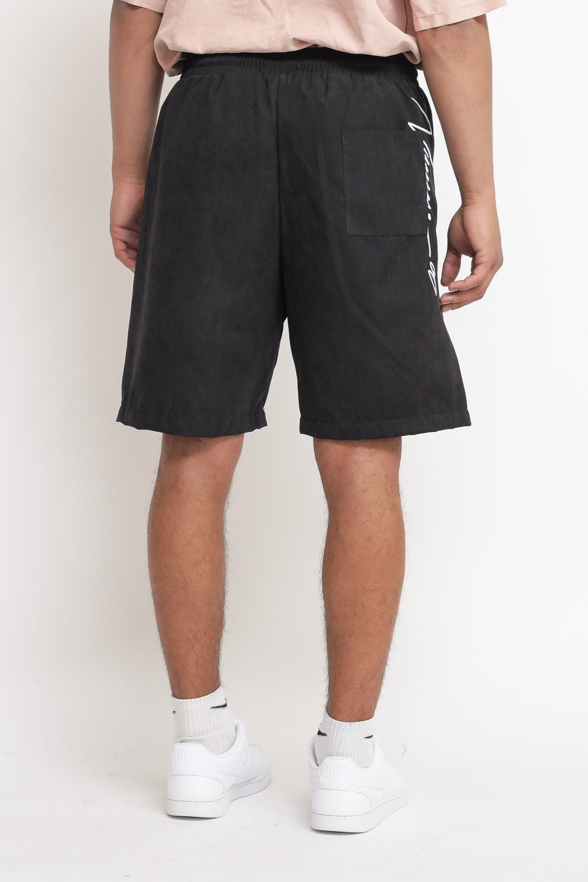 Bermuda - Black — 3