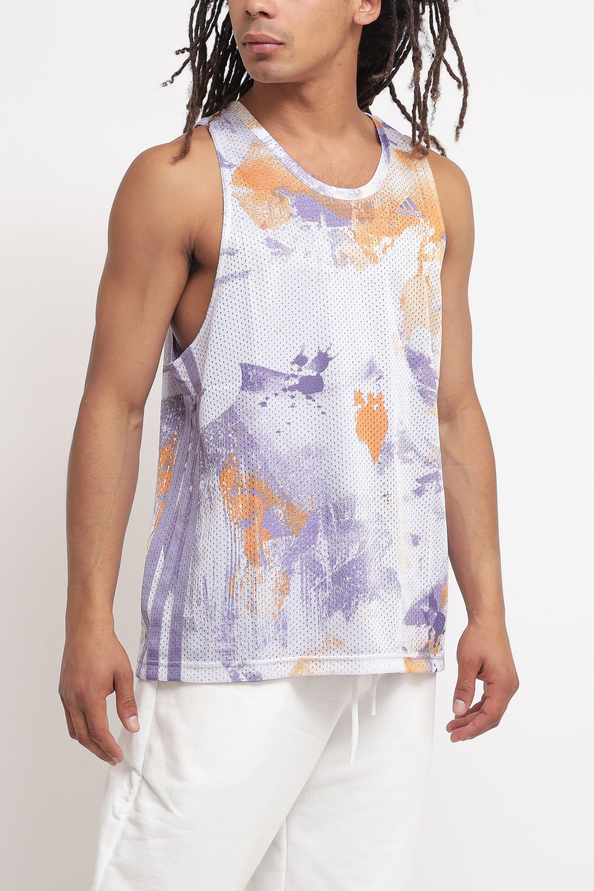 Q2 Top Tank - White/Sleeveless — 1