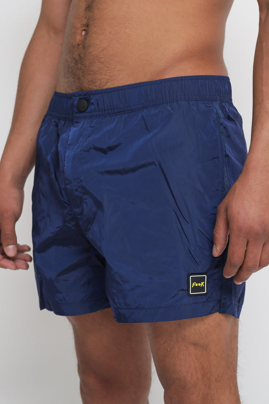 Short - Blu