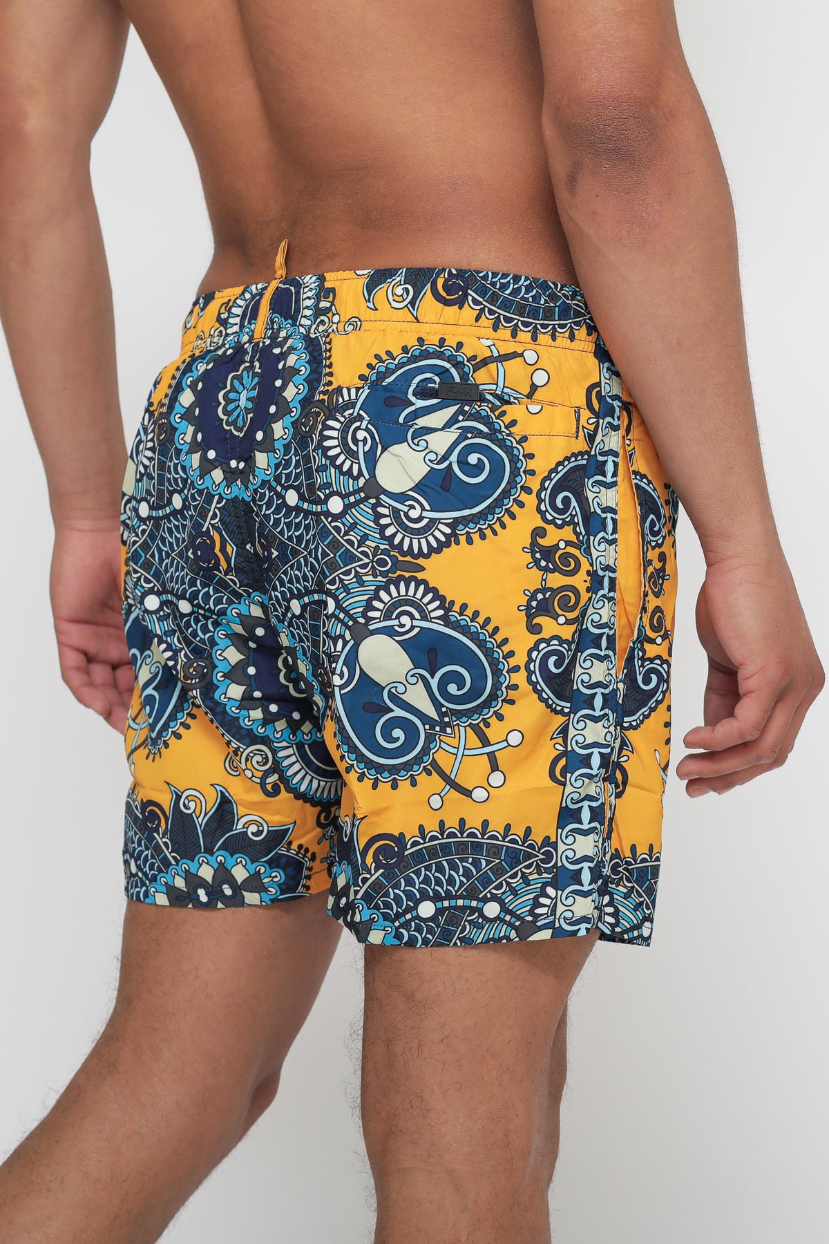 Microfiber Printed Short - Fantasia — 5