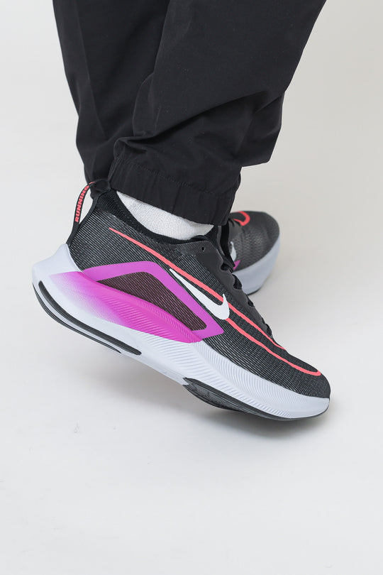 Zoom Fly 4 - Black/White-Anthracite