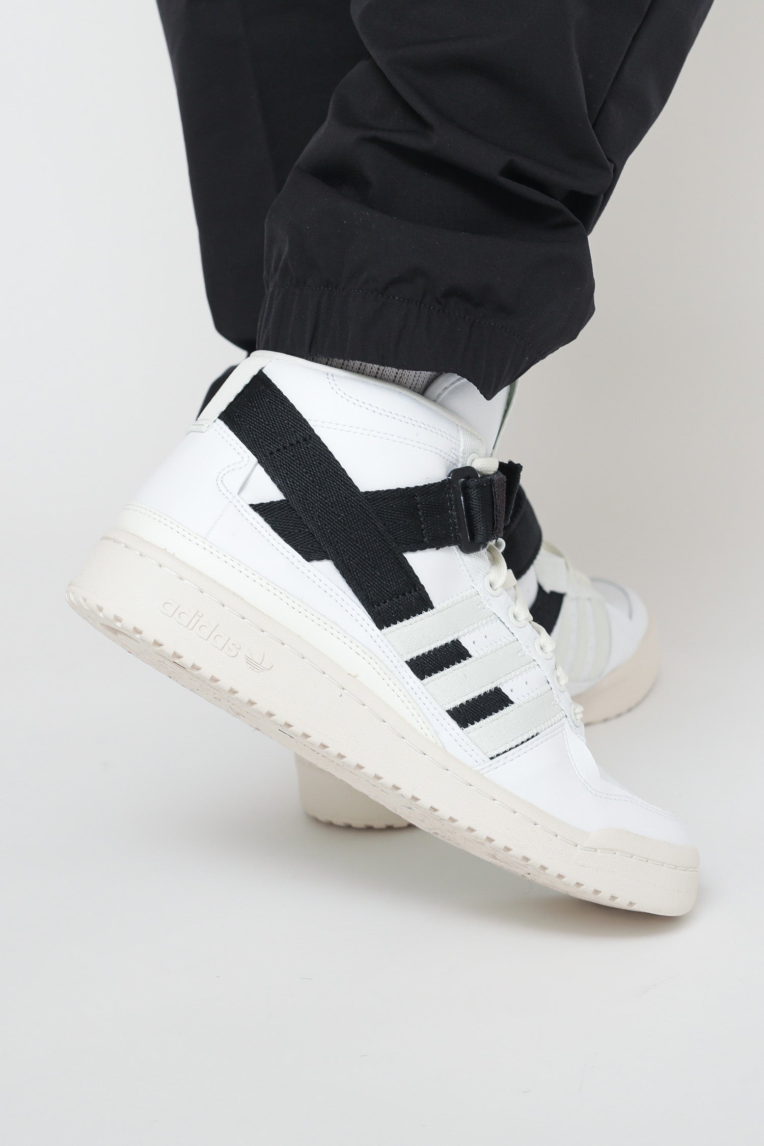 Adidas Forum Mid Parley