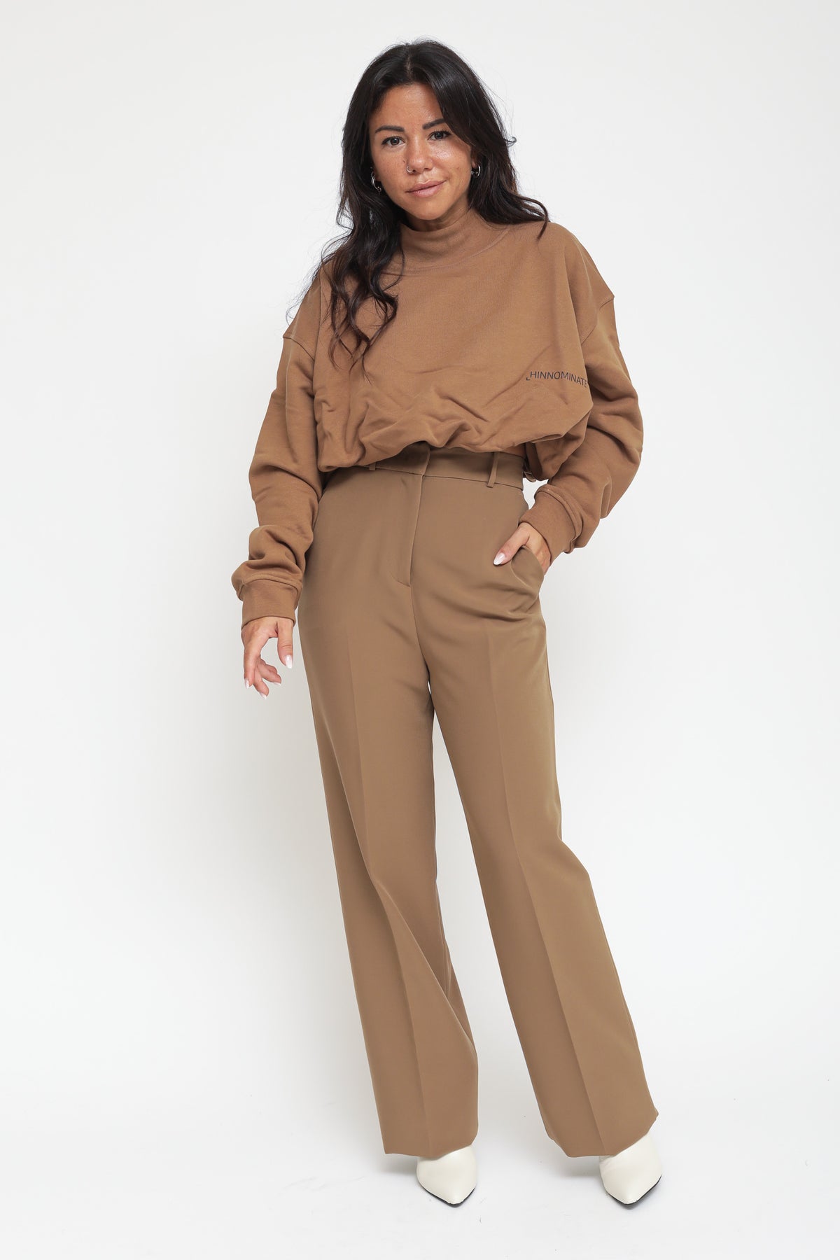 Straight-Leg Trouser - Coffee — 3