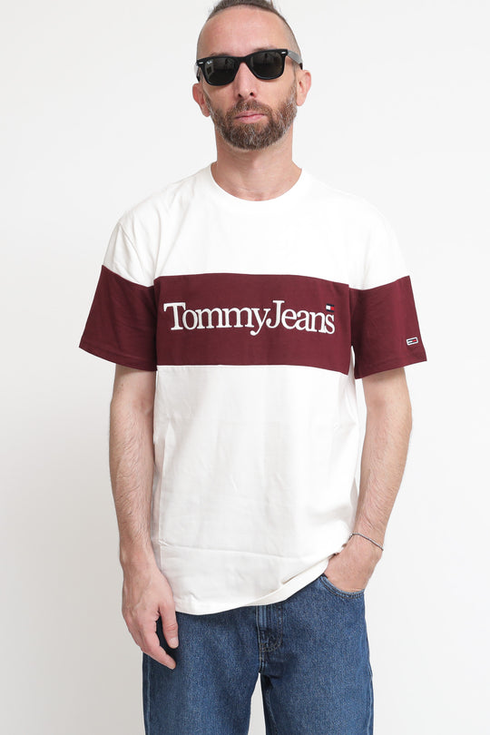 Tjm Clsc Serif Linear Block Tee - Ancient White