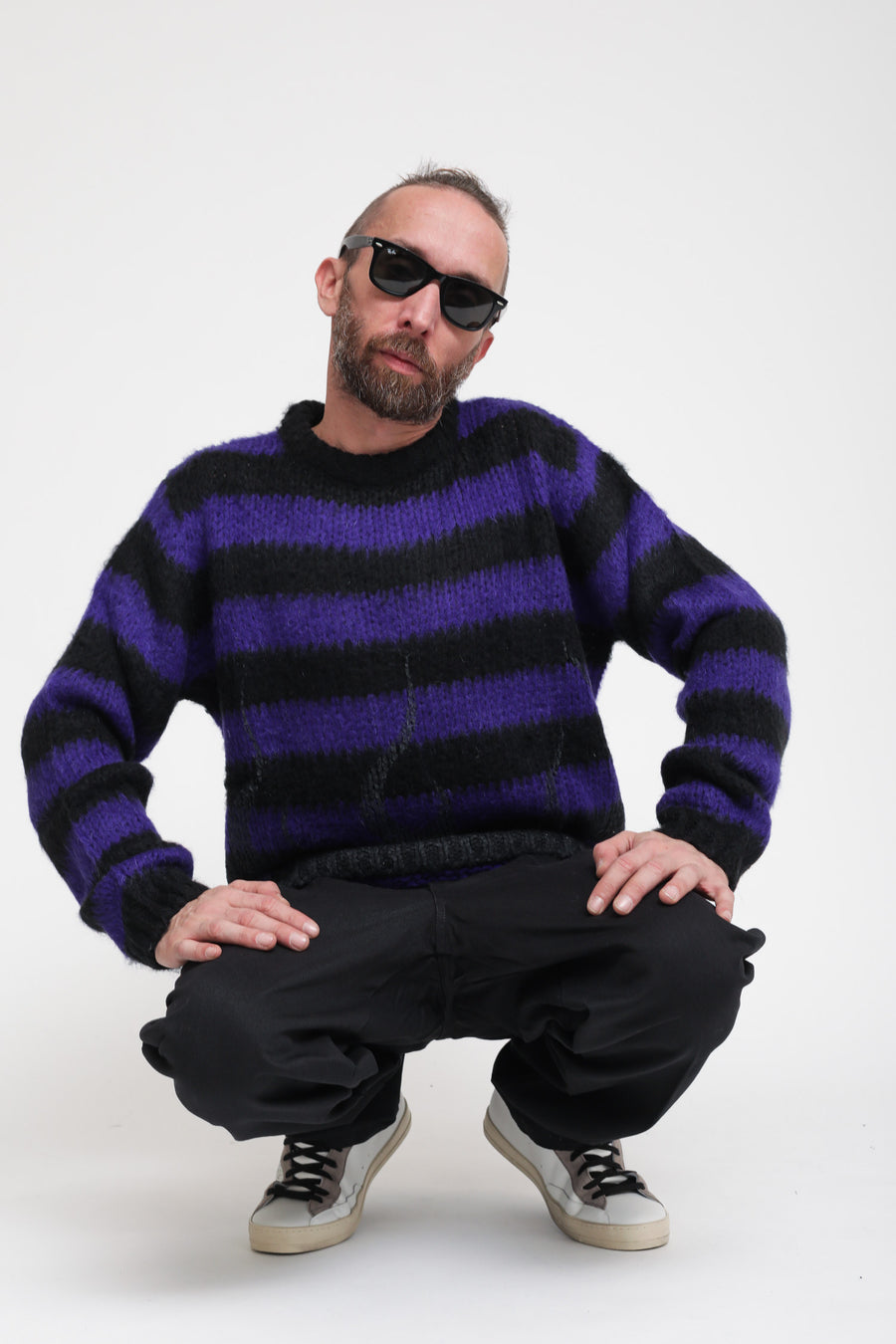 Maglione Nero Con Righe Viola - Purple