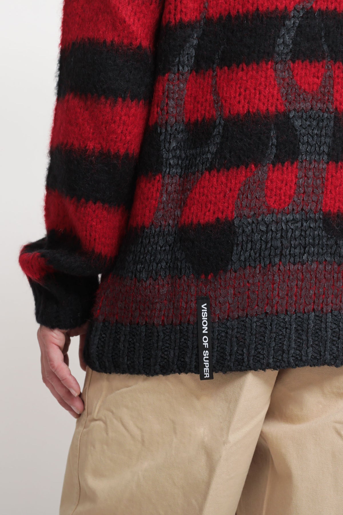 Maglione Nero Con Righe Rosse - Red — 5