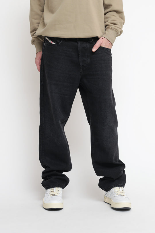 2010 - 09B88 L. 32 Pantaloni