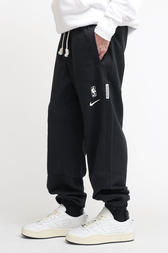 Standard Fit - Black