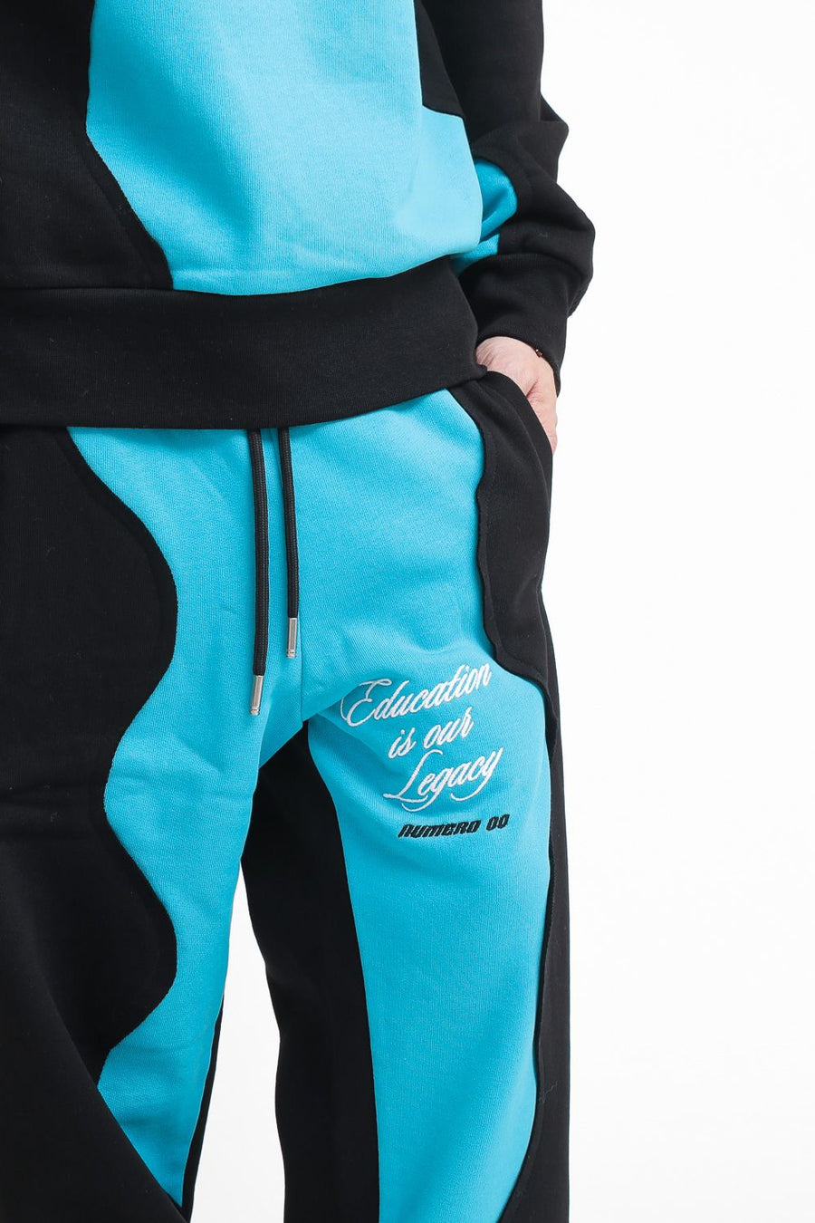 Pants - Black — 2