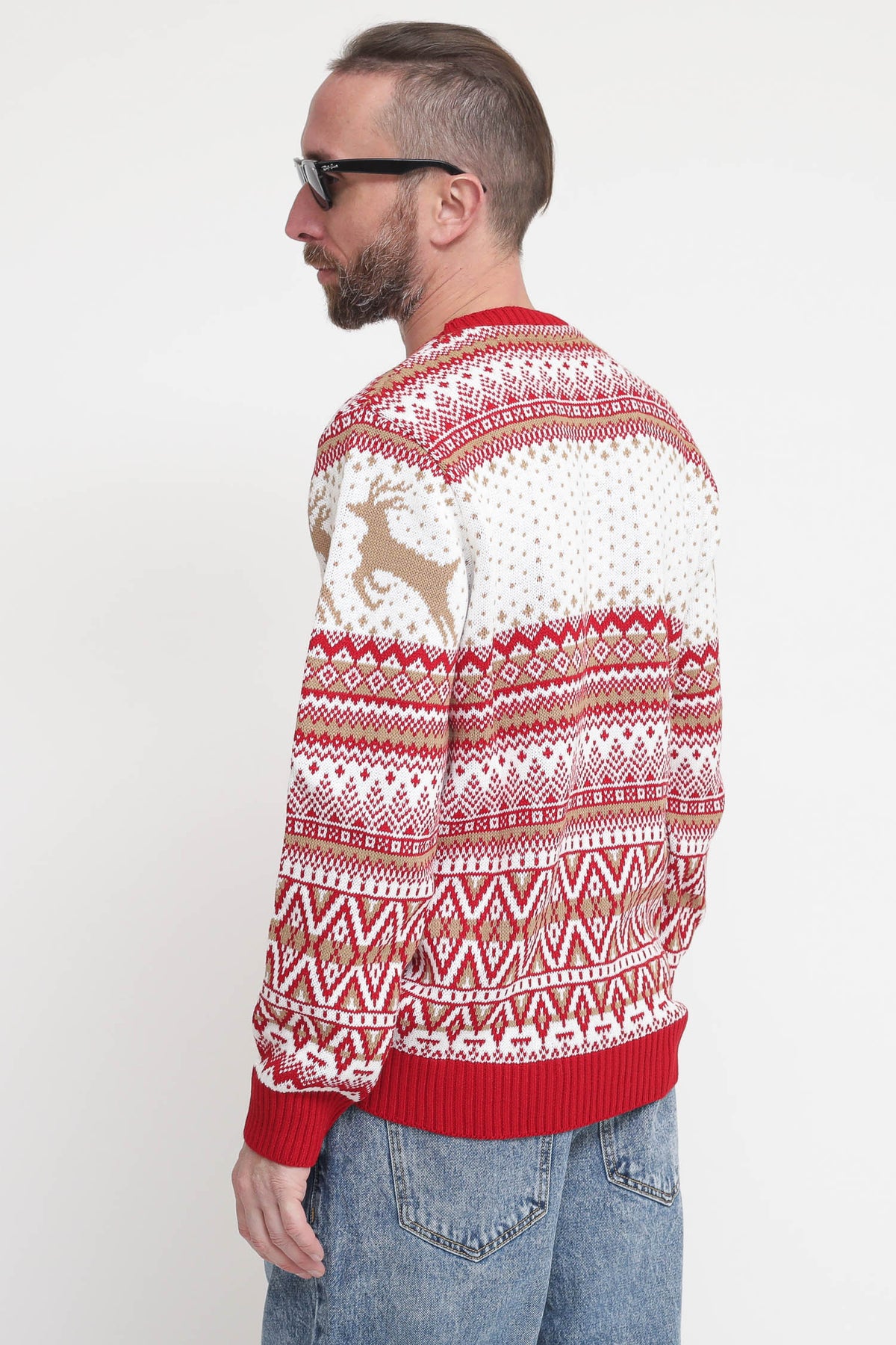 Christmas Sweater - Red — 4