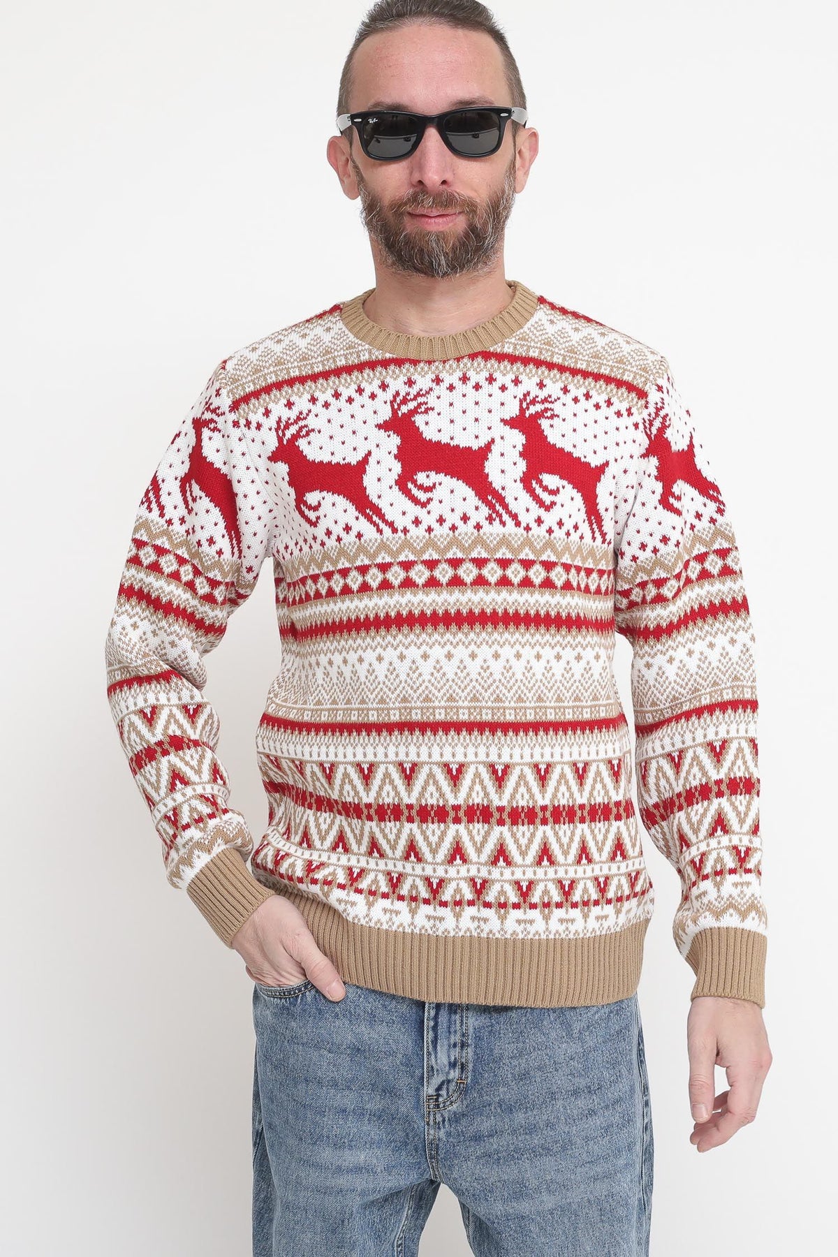 Christmas Sweater - Camel — 2