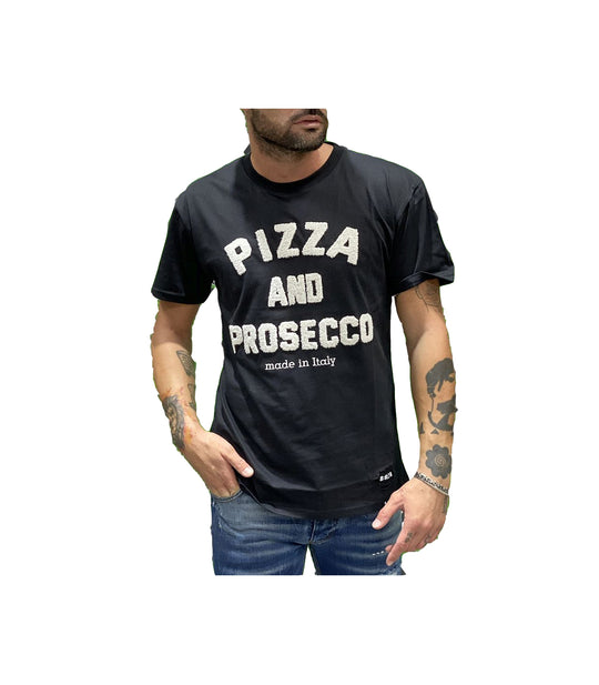 T-Shirt Ricamo M/M - Nero