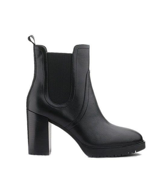 Ally 7 Bootie - Black