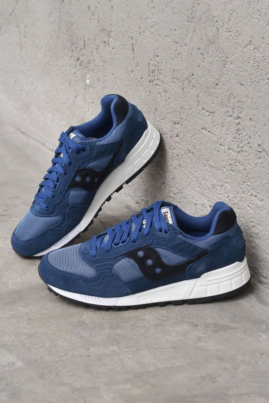 Shadow 5000 - Blue/White