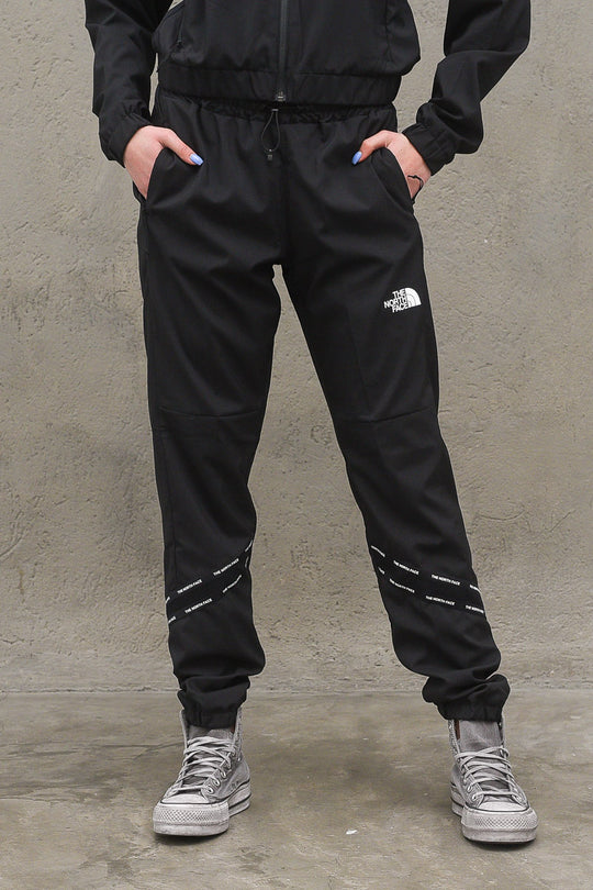 W Train N Logo Pant - Tnf Black